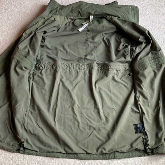 Lululemon Always Effortless long jacket in medium olive - Picture 5 of 15